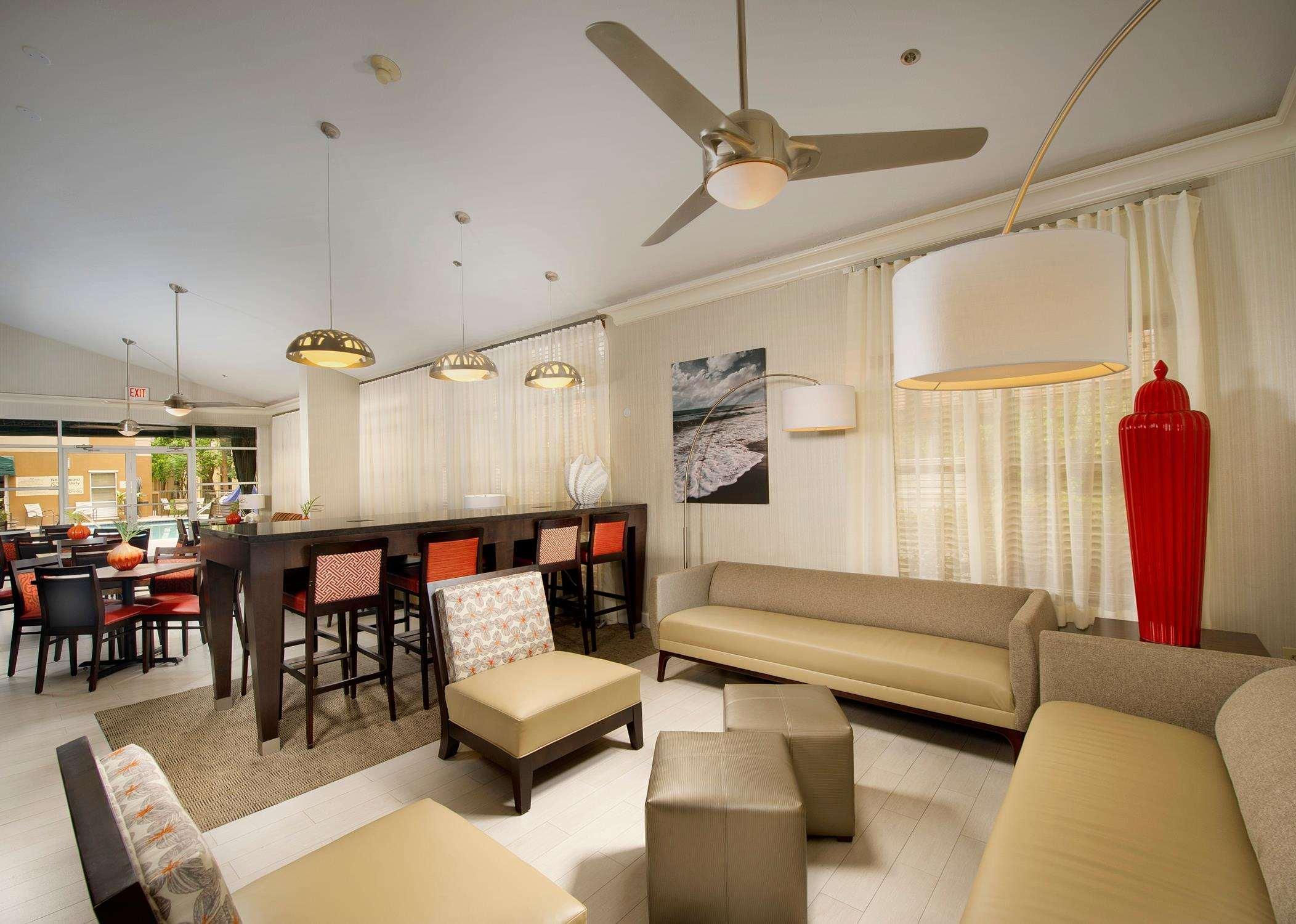 Hampton Inn & Suites Fort Lauderdale Airport Голливуд Экстерьер фото
